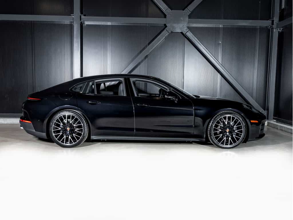 2024 Porsche Panamera 2024 Panamera 4 - Certifié Porsche Approved - Image 26