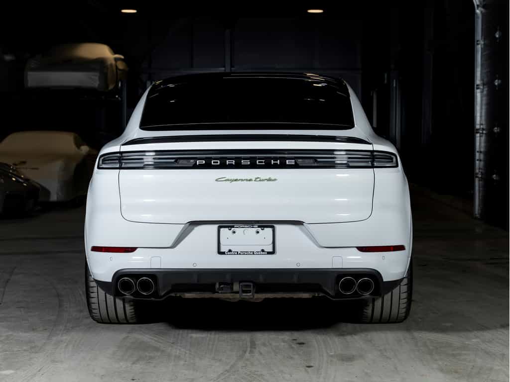 2024 Porsche Cayenne 2024 Cayenne Turbo e-Hybrid Coupe - CPO - Image 9