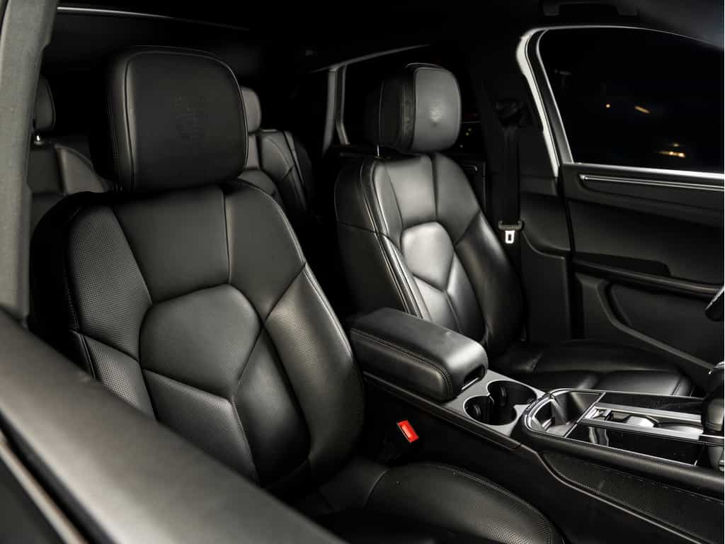 2024 Porsche Macan 2024 Macan - Certifié Porsche Approved - Image 12