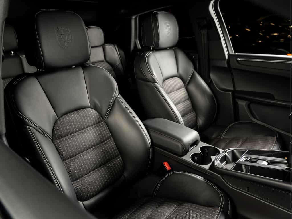 2025 Porsche Macan 2025 Macan T - Certifié Porsche Approved - Image 5