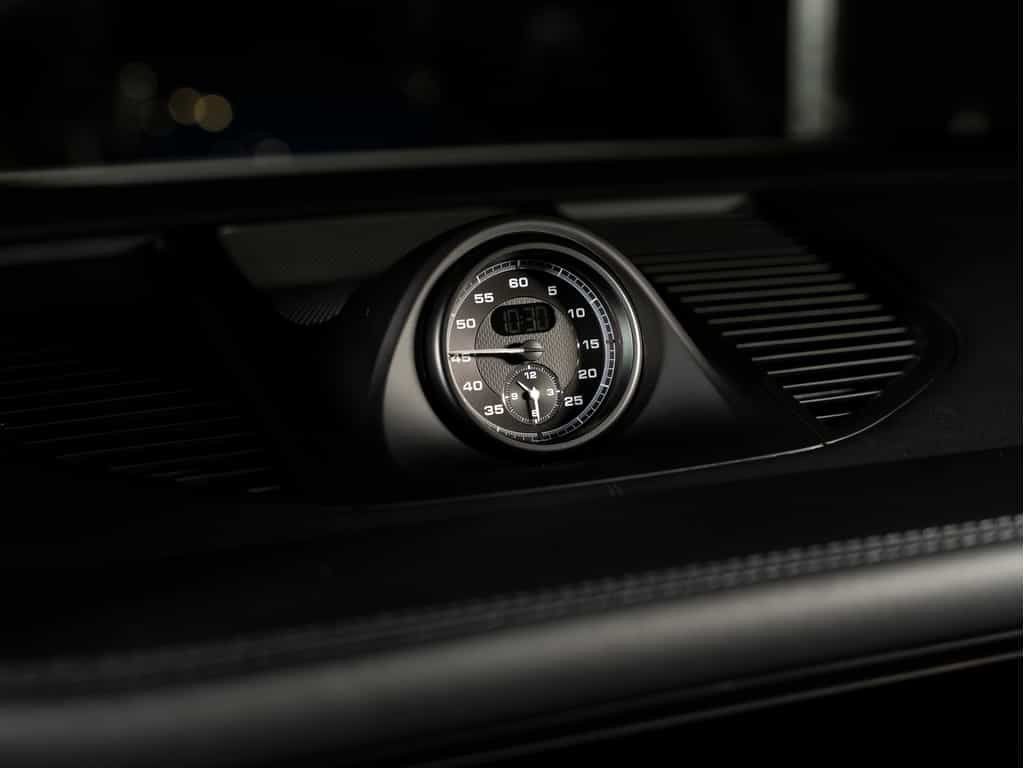 2025 Porsche Macan 2025 Macan T - Certifié Porsche Approved - Image 9