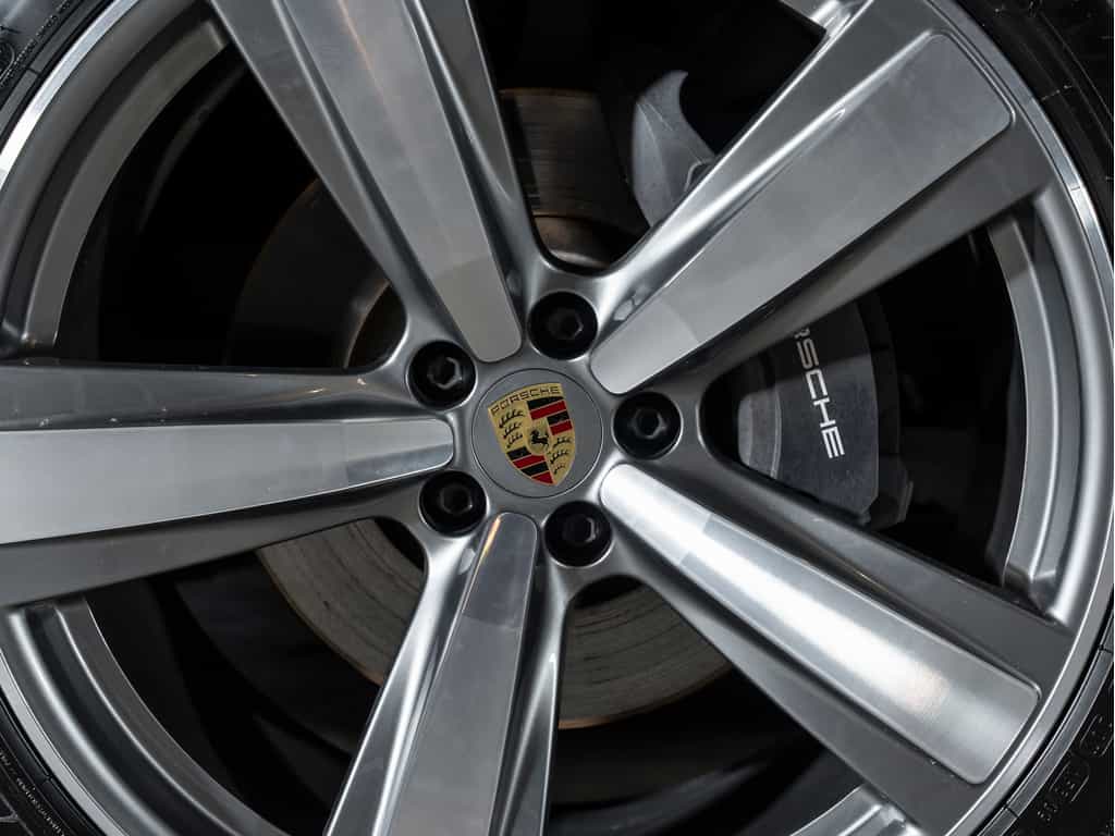 2025 Porsche Macan 2025 Macan T - Certifié Porsche Approved - Image 14