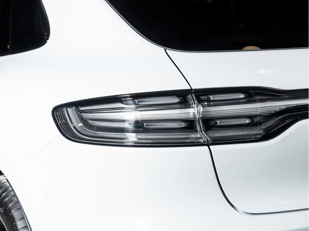 2025 Porsche Macan 2025 Macan T - Certifié Porsche Approved - Image 20