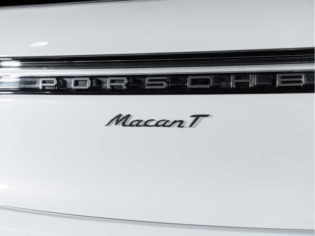 2025 Porsche Macan 2025 Macan T - Certifié Porsche Approved - Image 21