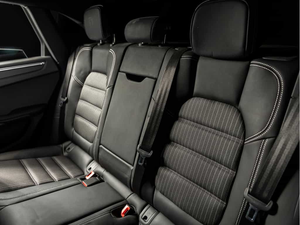 2025 Porsche Macan 2025 Macan T - Certifié Porsche Approved - Image 23