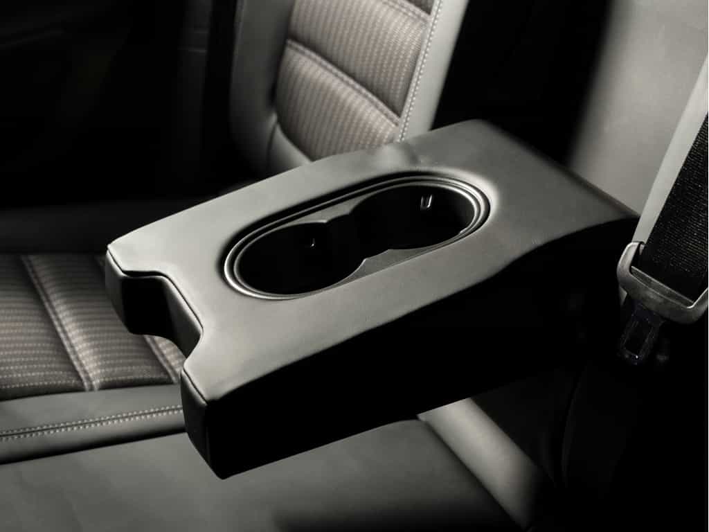 2025 Porsche Macan 2025 Macan T - Certifié Porsche Approved - Image 24