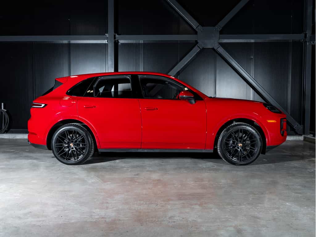 2025 Porsche Cayenne 2025 Cayenne V6 - Certifié Porsche Approved - Image 11