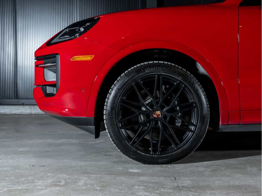 2025 Porsche Cayenne 2025 Cayenne V6 - Certifié Porsche Approved - Image 13