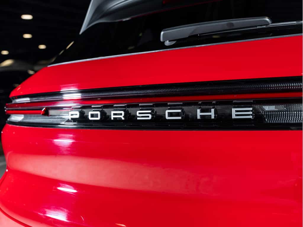 2025 Porsche Cayenne 2025 Cayenne V6 - Certifié Porsche Approved - Image 19