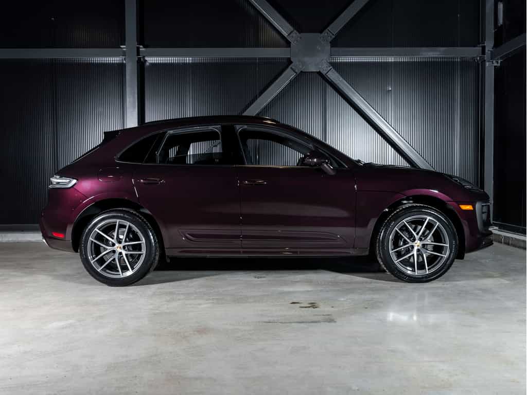 2025 Porsche Macan 2025 Macan - Certifié Porsche Approved - Image 9