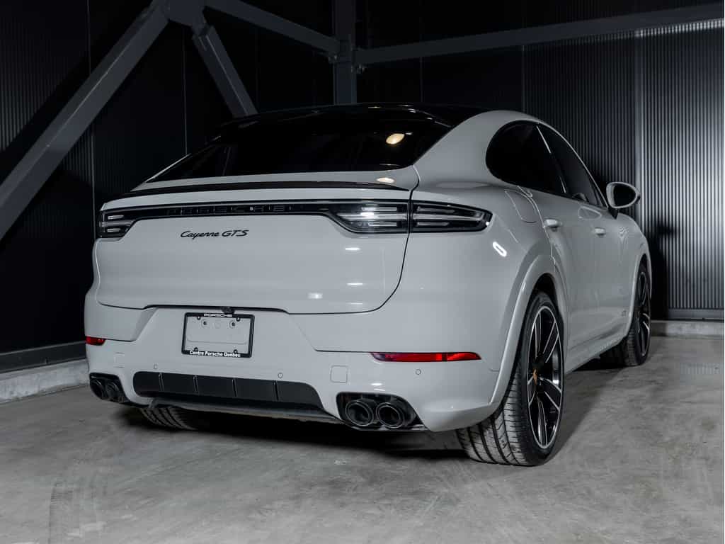 Image 3 Porsche Cayenne 2023 Cayenne GTS Coupe - Certifié Porsche Approved 2023
