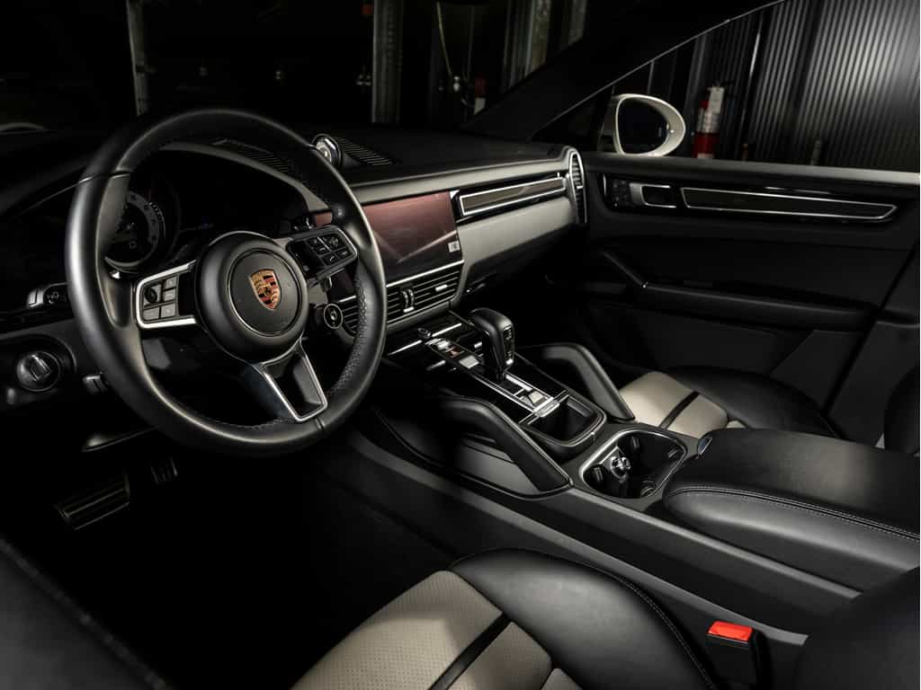 Image 13 Porsche Cayenne 2023 Cayenne GTS Coupe - Certifié Porsche Approved 2023