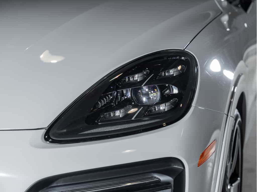 Image 16 Porsche Cayenne 2023 Cayenne GTS Coupe - Certifié Porsche Approved 2023