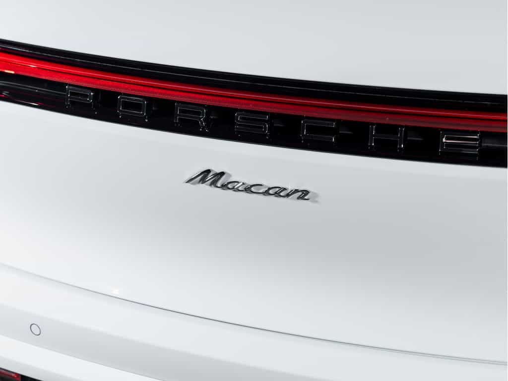 2025 Porsche Macan 2025 Macan - Certifié Porsche Approved - Image 17