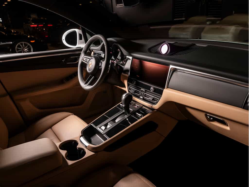 2025 Porsche Macan 2025 Macan - Certifié Porsche Approved - Image 21