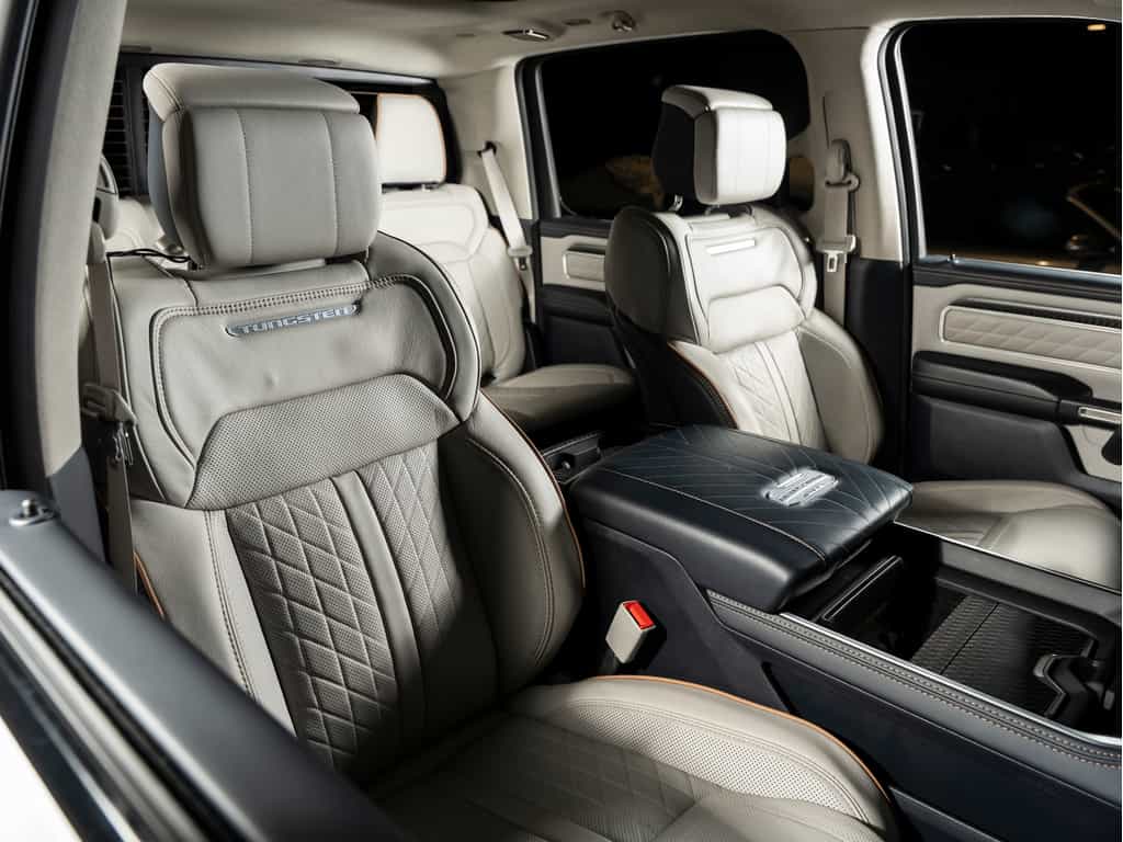 2025 RAM 1500 2025 Ram 1500 Tungsten 4x4 Crew Cab - Image 5