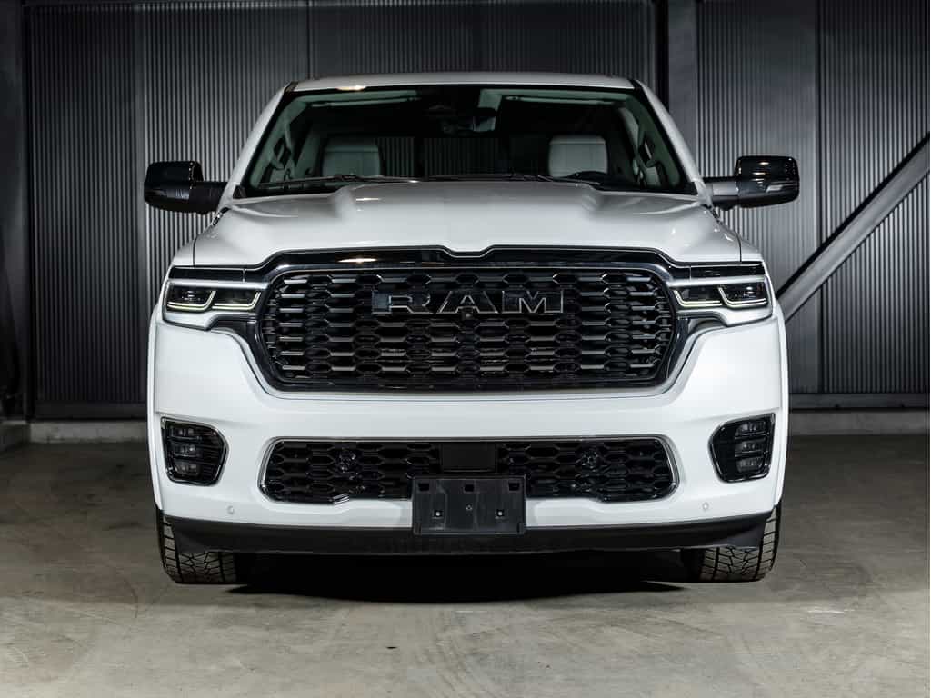 2025 RAM 1500 2025 Ram 1500 Tungsten 4x4 Crew Cab - Image 8