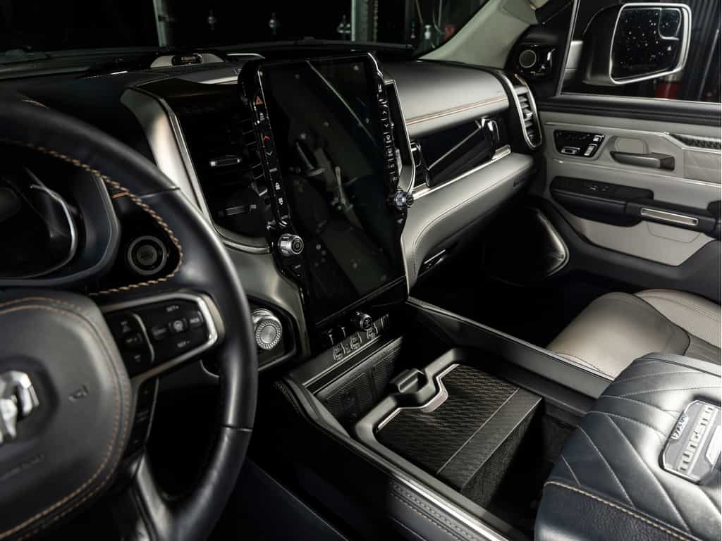 2025 RAM 1500 2025 Ram 1500 Tungsten 4x4 Crew Cab - Image 13