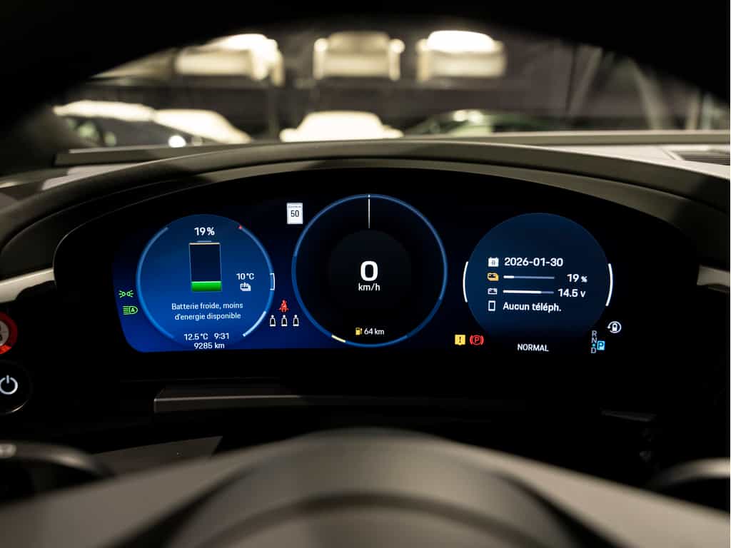 2024 Porsche Macan 2024 Macan 4 - Certifié Porsche Approved - Image 16