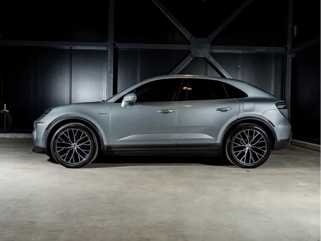 2024 Porsche Macan 2024 Macan 4 - Certifié Porsche Approved - Image 2