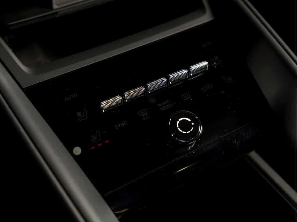 2024 Porsche Macan 2024 Macan 4 - Certifié Porsche Approved - Image 24