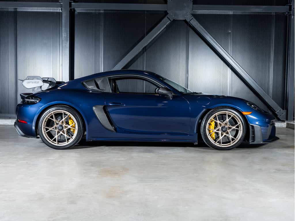 2024 Porsche 718 Cayman 2024 GT4 RS - Certifié Porsche Approved - Image 8