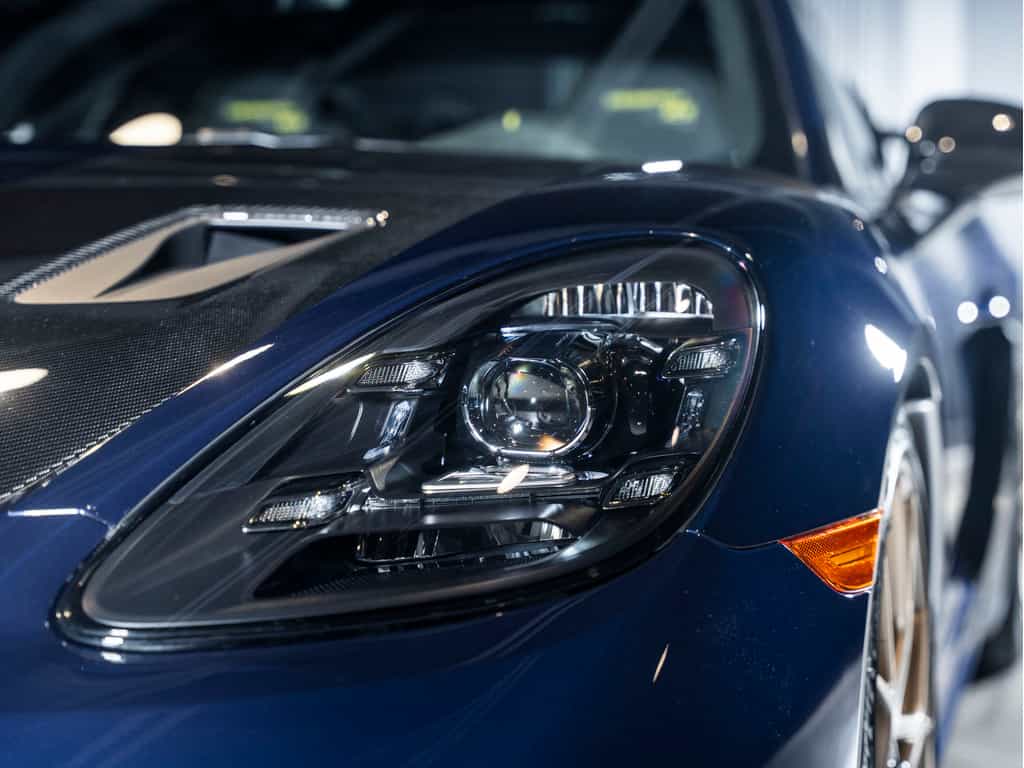 2024 Porsche 718 Cayman 2024 GT4 RS - Certifié Porsche Approved - Image 18