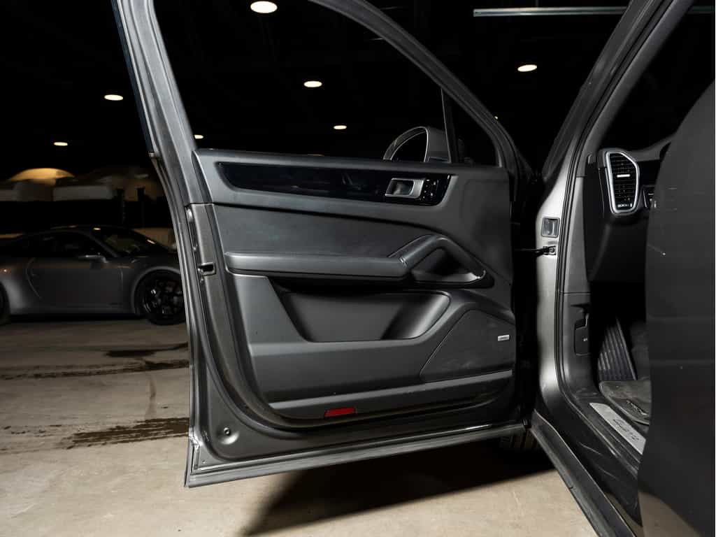 Image 25 Porsche Cayenne 2020 Porsche Cayenne - Certifié Porsche Approved 2020