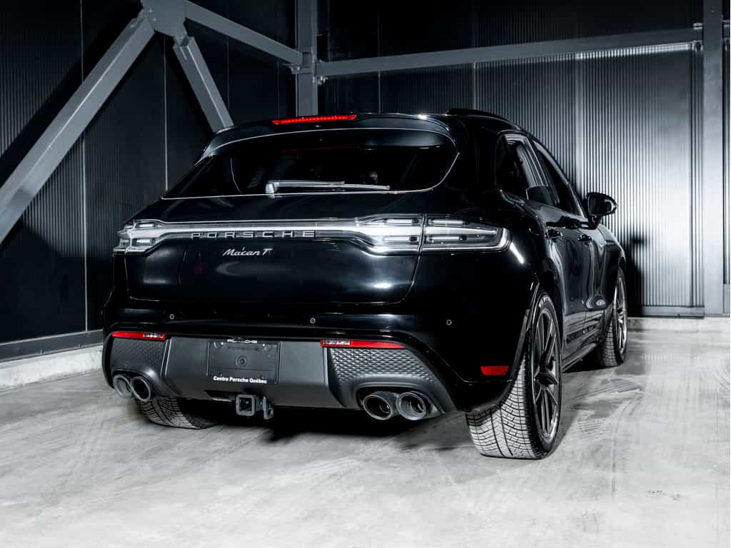 2025 Porsche Macan 2025 Macan T - Certifié Porsche Approved - Image 3