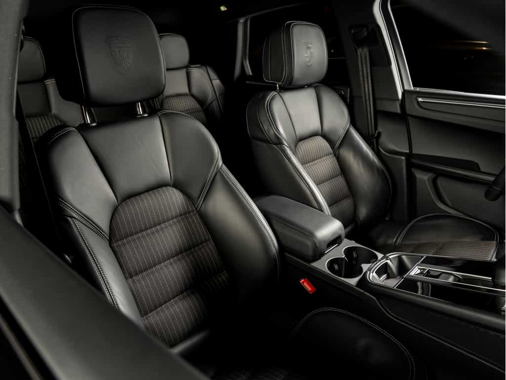 2025 Porsche Macan 2025 Macan T - Certifié Porsche Approved - Image 6