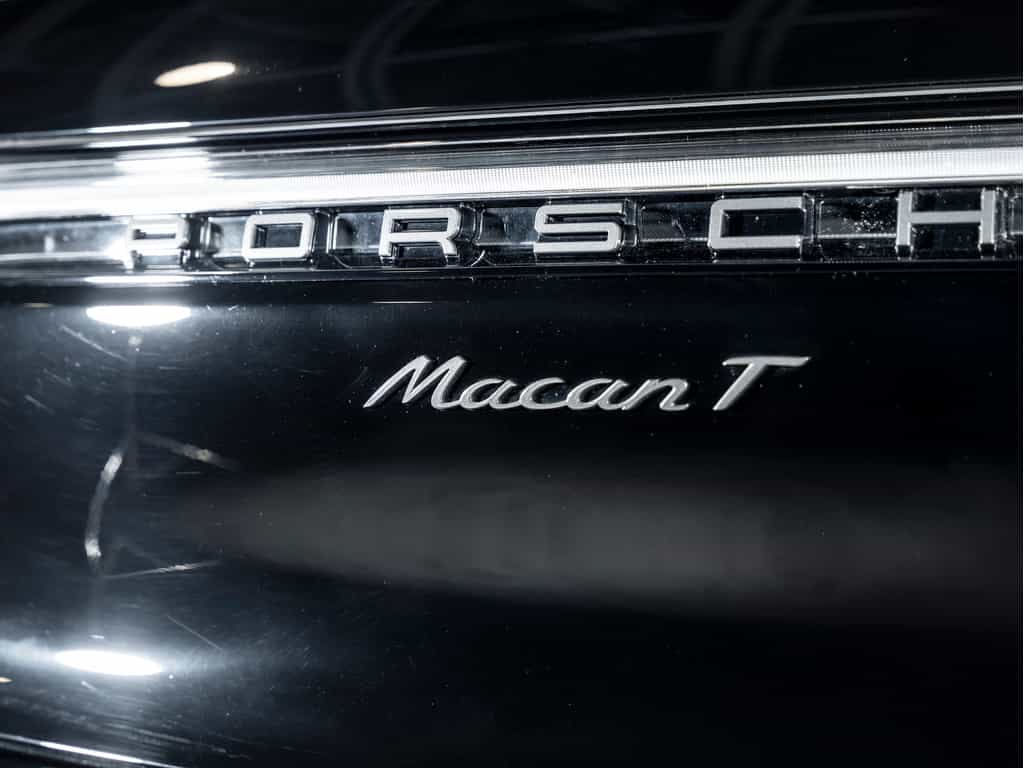 2025 Porsche Macan 2025 Macan T - Certifié Porsche Approved - Image 22