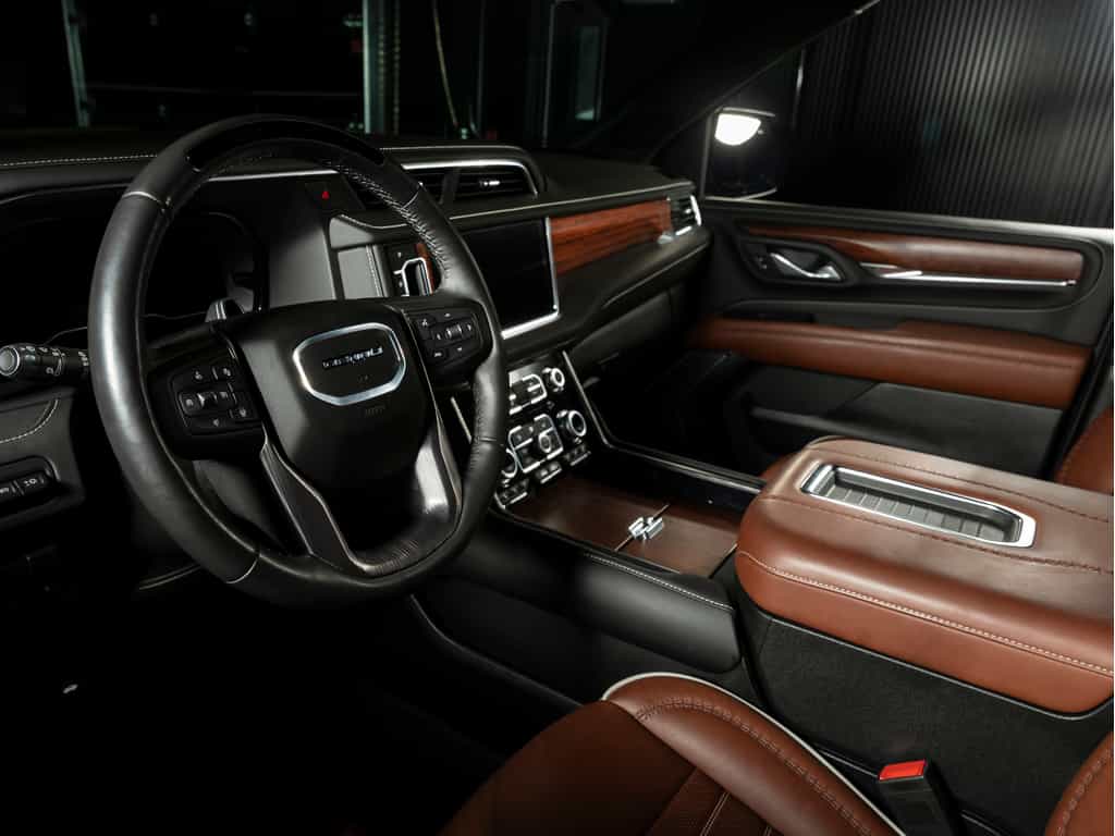 2024 GMC Yukon 2024 Yukon Denali Ultimate - Image 6