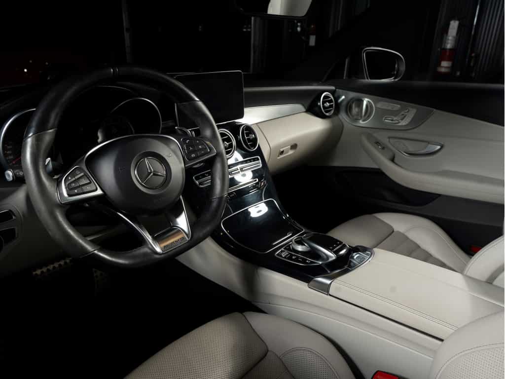 2018 Mercedes-Benz C-Class 2018 Mercedes-Benz C43 AMG Cabriolet - Image 14