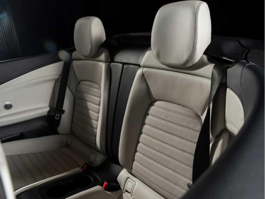 2018 Mercedes-Benz C-Class 2018 Mercedes-Benz C43 AMG Cabriolet - Image 18