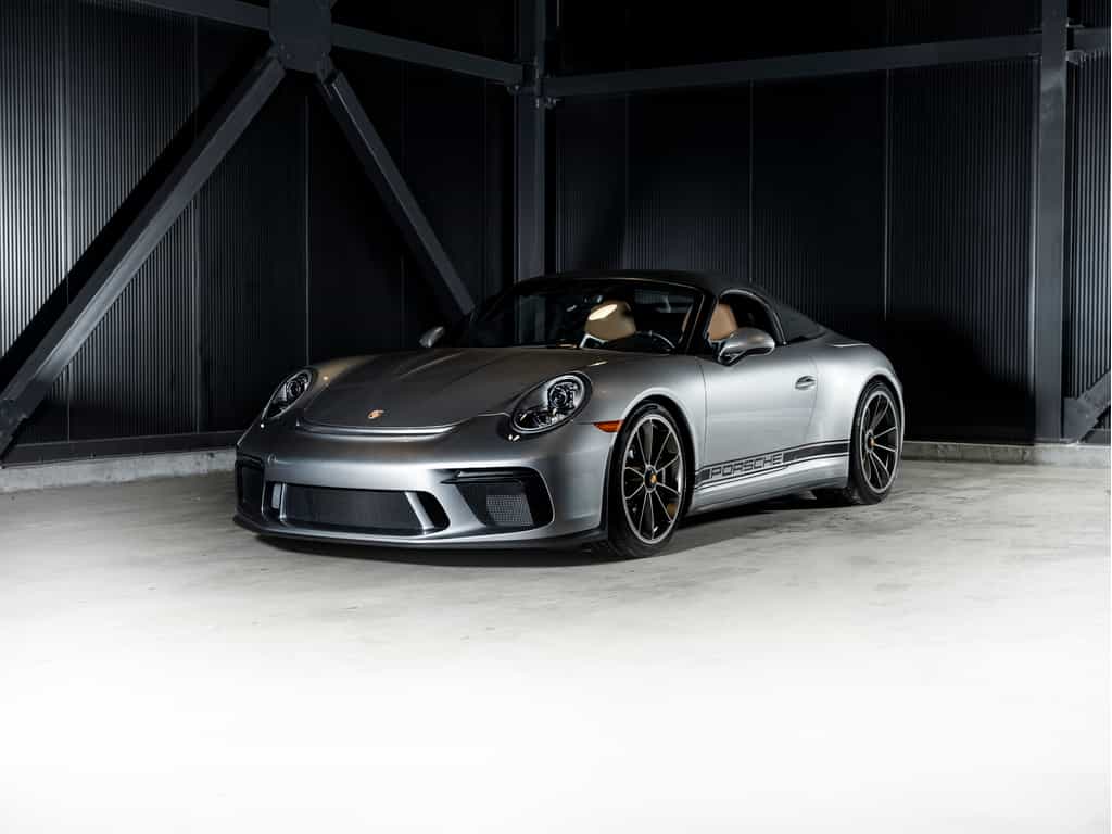 2019 Porsche 911 2019 911 Speedster - Heritage Package - Image 2