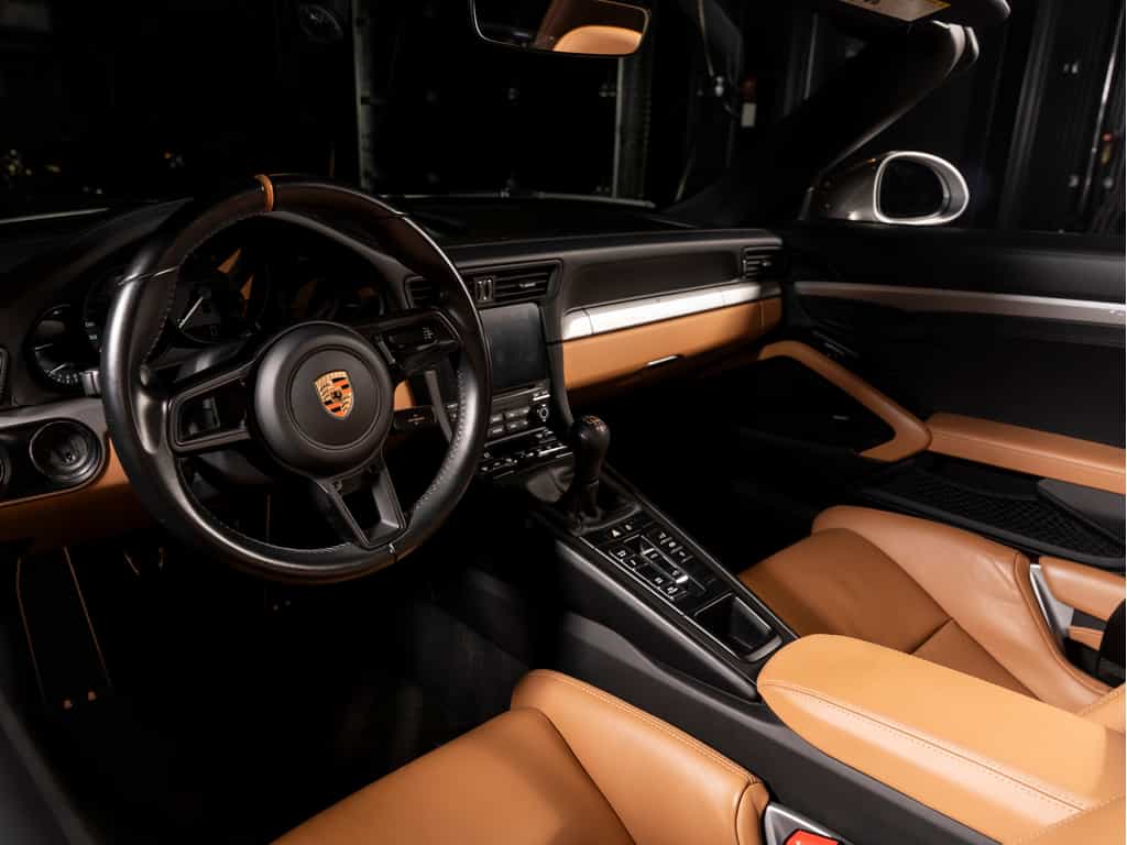 2019 Porsche 911 2019 911 Speedster - Heritage Package - Image 6