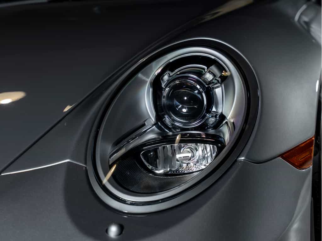 2019 Porsche 911 2019 911 Speedster - Heritage Package - Image 24