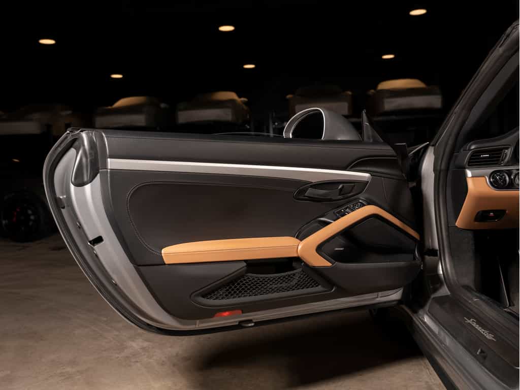 2019 Porsche 911 2019 911 Speedster - Heritage Package - Image 28