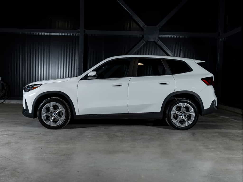 Image 2 BMW X1 2023 BMW X1 xDrive28i 2023