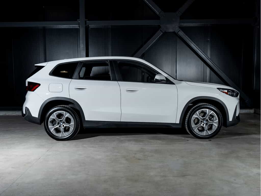 Image 9 BMW X1 2023 BMW X1 xDrive28i 2023