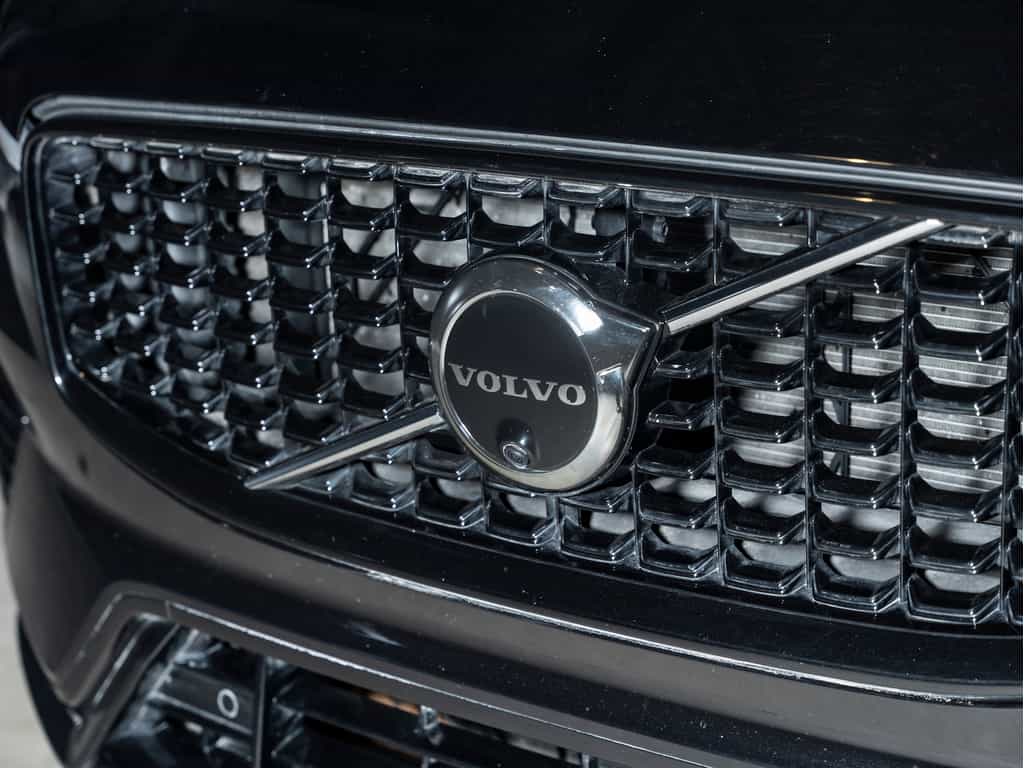 Image 17 Volvo XC60 2023 Volvo XC60 B6 Ultimate Dark Theme 2023