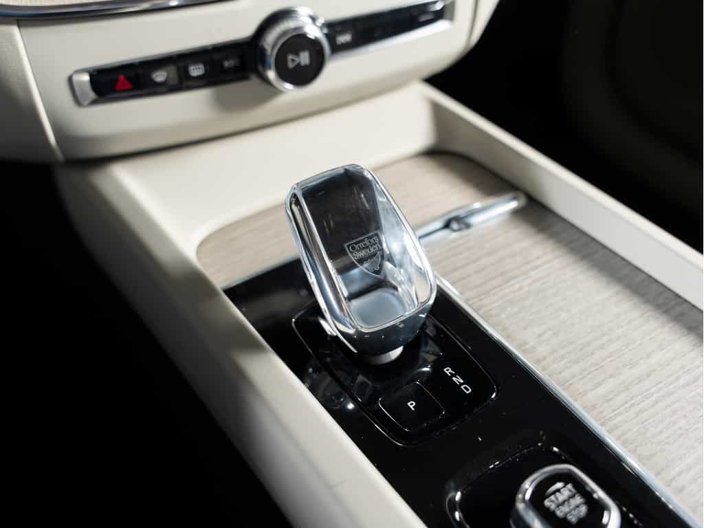 2023 Volvo XC60 2023 Volvo XC60 B6 Ultimate Dark Theme - Image 25