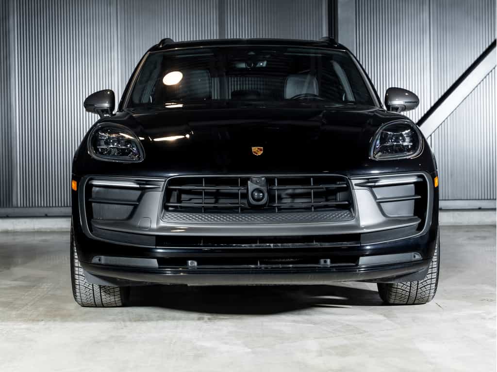 2025 Porsche Macan 2025 Macan T Certifié Porsche Approved - Image 9