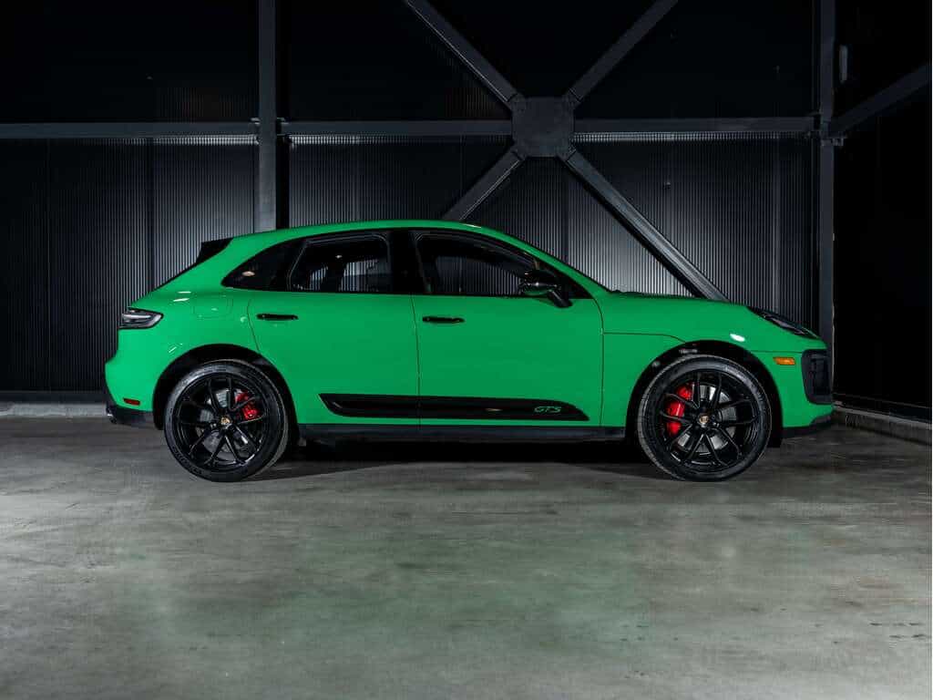 2023 Porsche Macan Gts - Image 9