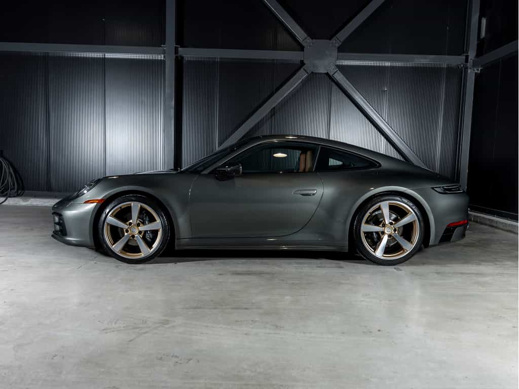 Image 2 Porsche 911 2024 911 Carrera 4 - 33KM FROM NEW - CPO 2024