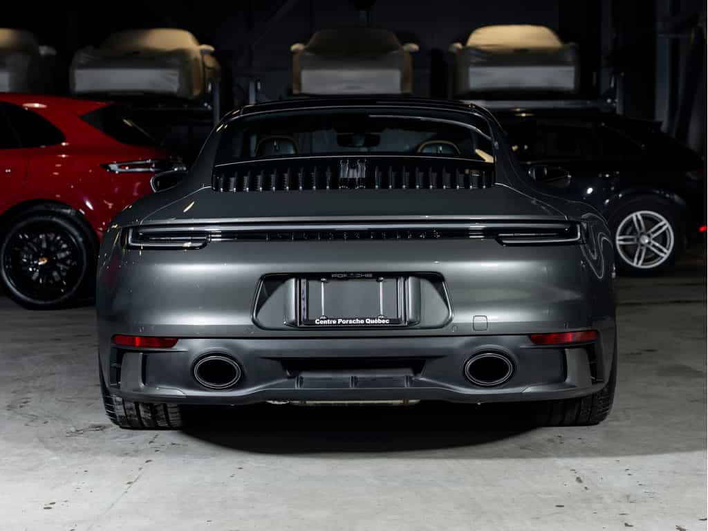 Image 8 Porsche 911 2024 911 Carrera 4 - 33KM FROM NEW - CPO 2024