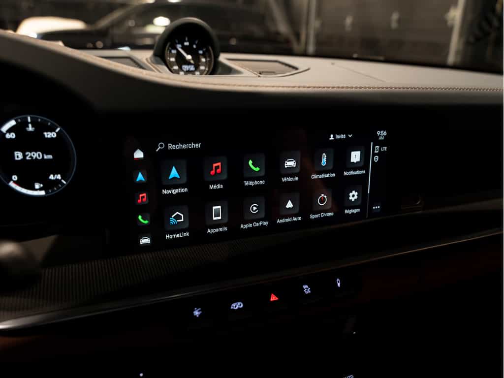 Image 26 Porsche 911 2024 911 Carrera 4 - 33KM FROM NEW - CPO 2024