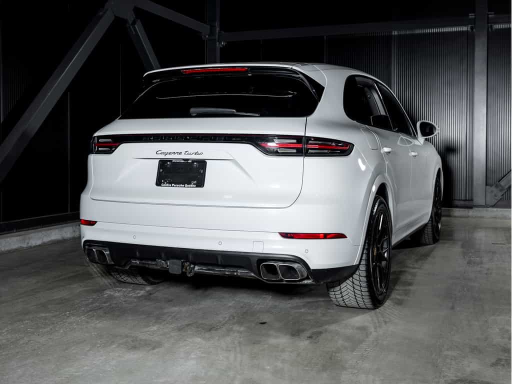 Image 3 Porsche Cayenne 2020 Cayenne Turbo - Certified Pre-Owned 2020