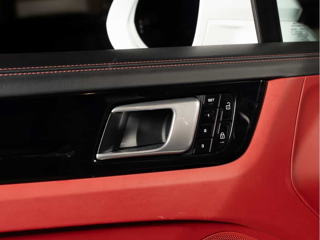 Image 25 Porsche Cayenne 2020 Cayenne Turbo - Certified Pre-Owned 2020