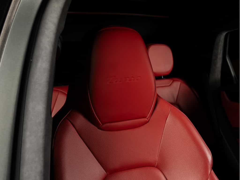 Image 30 Porsche Cayenne 2020 Cayenne Turbo - Certified Pre-Owned 2020